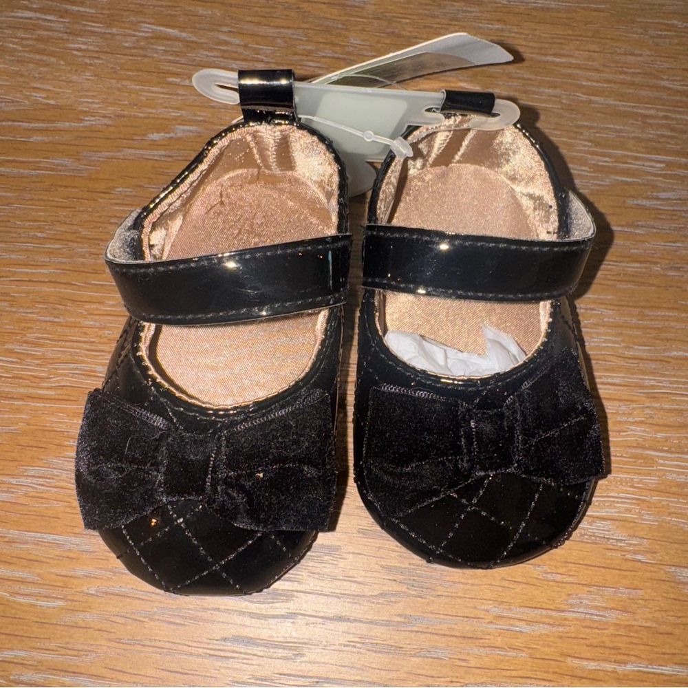 Starting Out Black Baby Shoes with Bow.